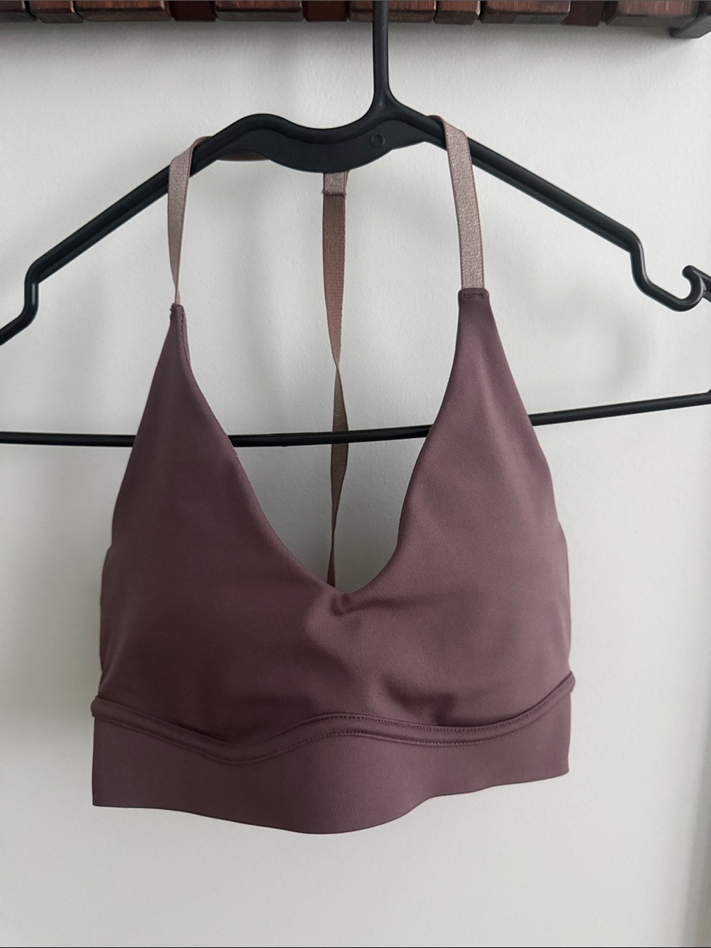 BuffBunny Dusty Mauve V‑Neck Sports Bra